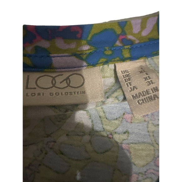 Women’s - Picture 3 of 5